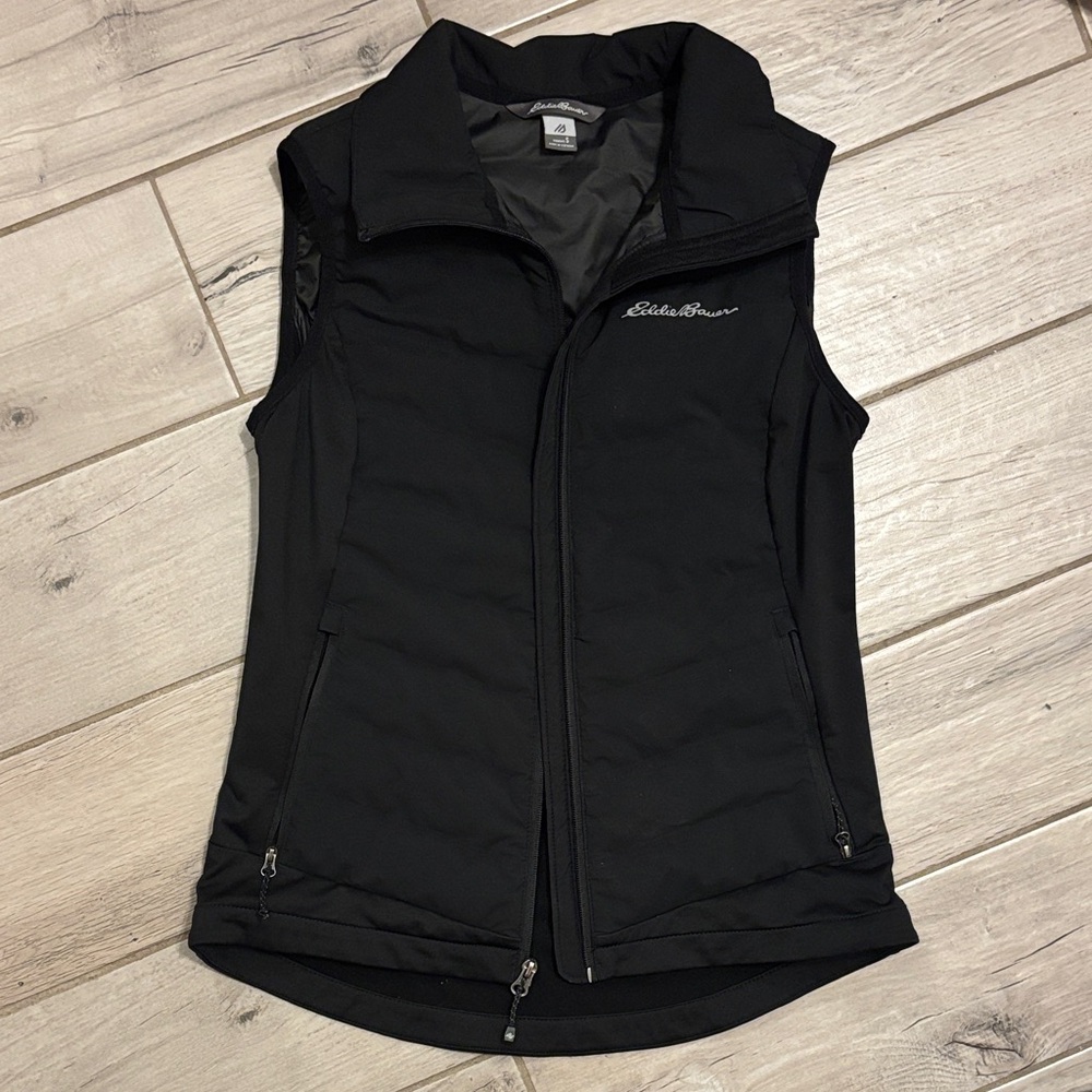 Eddie Bauer Black Quilted Softshell Vest with Zipper Pockets